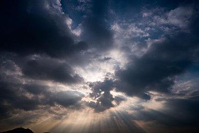 《黎明之人》正式登陆Steam 生存建造策略